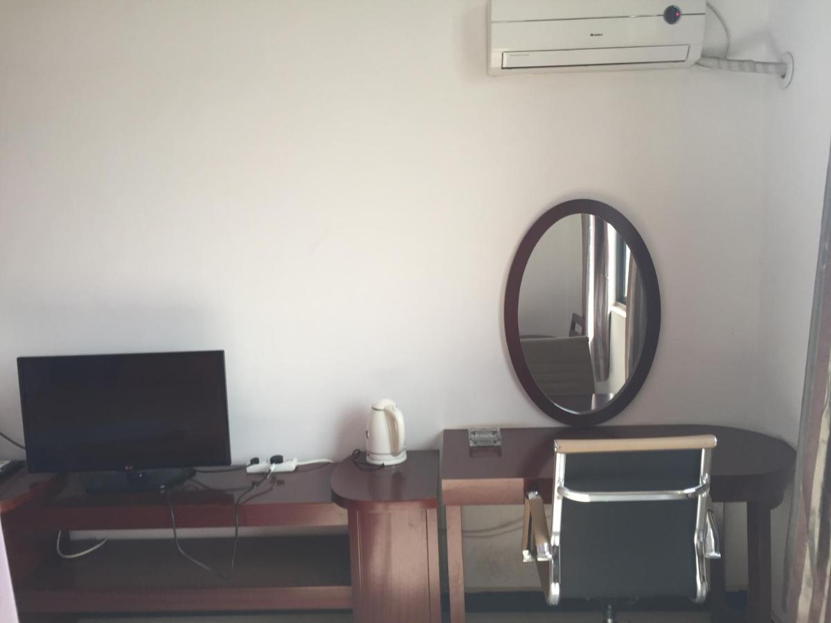 Eastern Plaza Hotel Djoeba Buitenkant foto